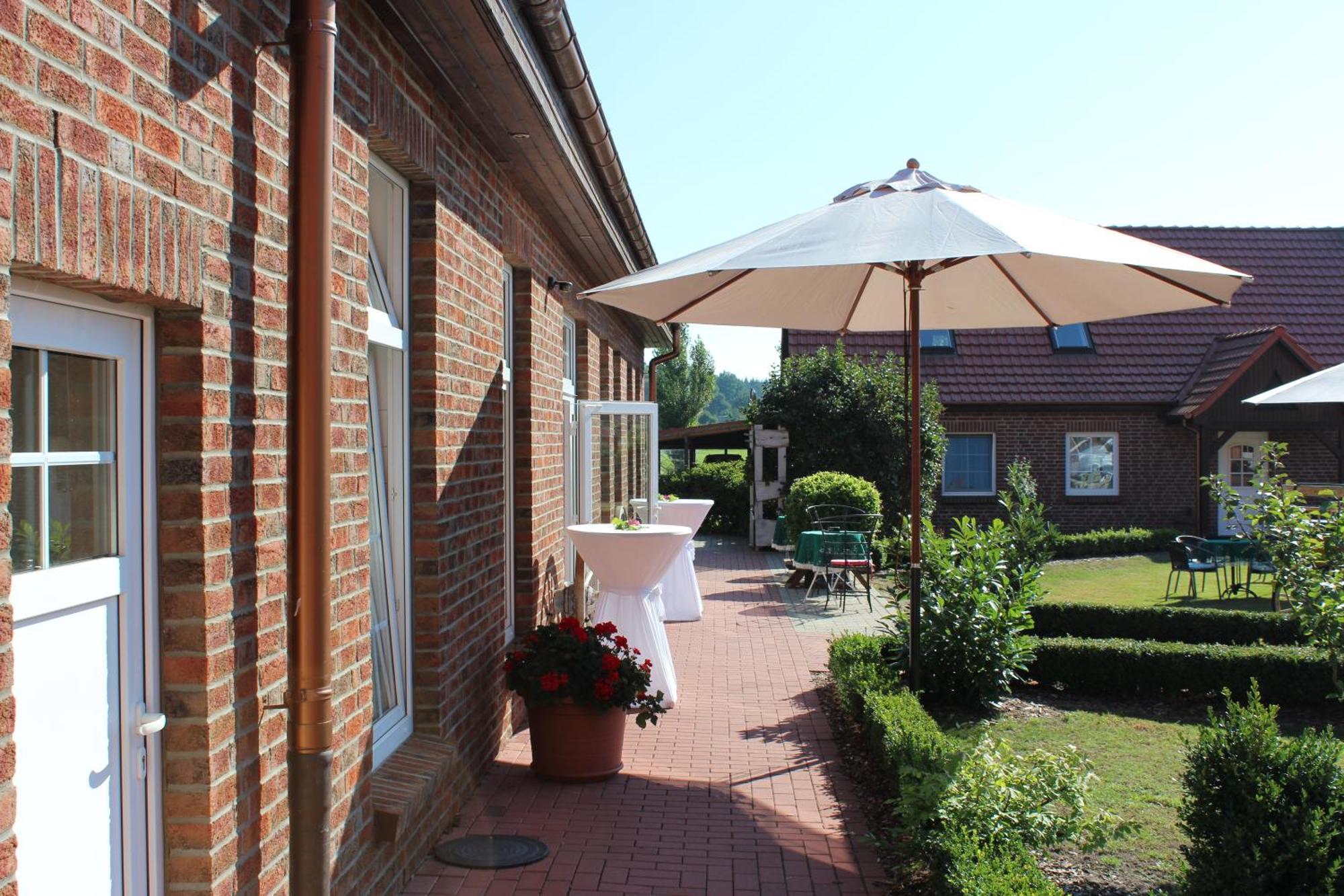 Im Wiesengrund Lalendorf Exterior foto